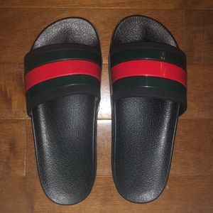 GUCCI SLIDES